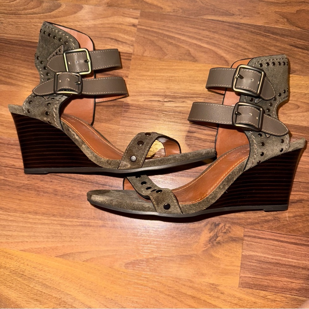 Coach Olive Green Suede Wedge Sandals with Brown Accents - Picture 13 of 13